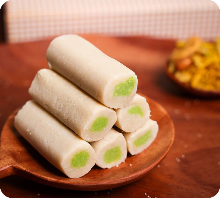 Kaju  Pista Rolls